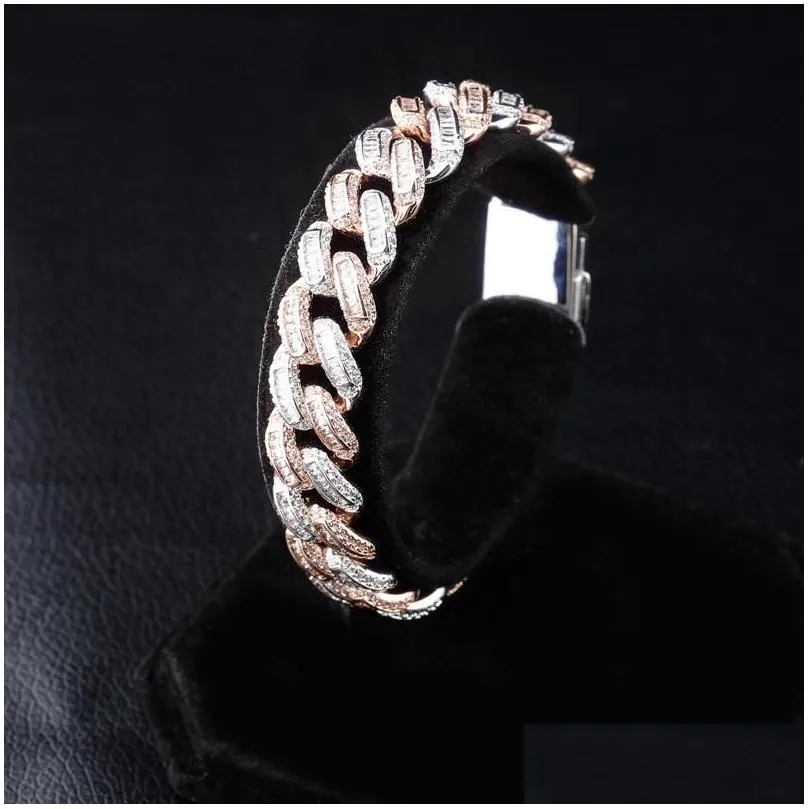 New Arrival Personalized Bling Diamond Mens Cuban Link Chain Bracelet 18K Gold Plated Cubic Zirconia Wristband Hiphop Rock Rapper