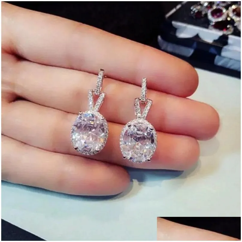 Dangle Earrings Huitan Women`s With White Cubic Zirconia Shiny Female Accessories High Quality Silver Color Fashion Jewelry