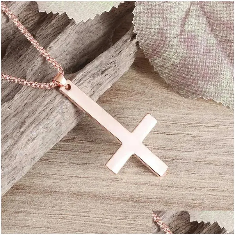 Pendant Necklaces Classic Vintage Simple Cross Necklace For Men Women Trend Banquet Party Casual Amulet Jewelry Gift