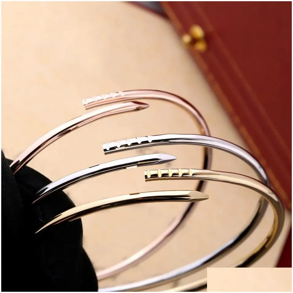 New LuxuryDesigner Bracelet 3mm Thinner Nail Bracelet Fashion Unisex Cuff Bracelet Couple Bangle Gold Titanium Steel Bangle Jewelry Valentine`s Day