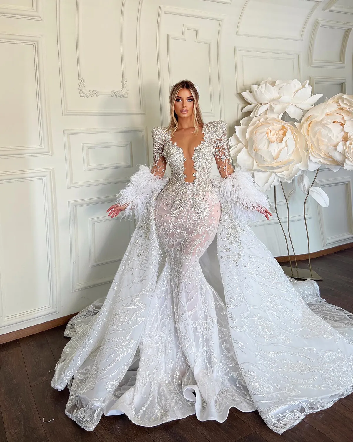 Sexy Feather Arabic Mermaid Plus Size Wedding Dresses Detachable Train Lace Bridal Dresses Beaded Crystal Wedding Gowns