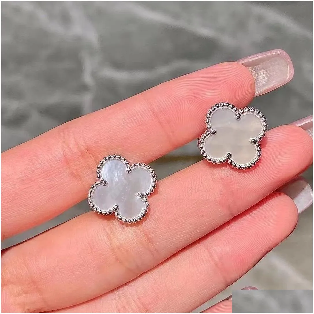 High quality silver plated 18k real gold four-leaf clover earrings white fritillary earrings carnelian black agate ear buckle