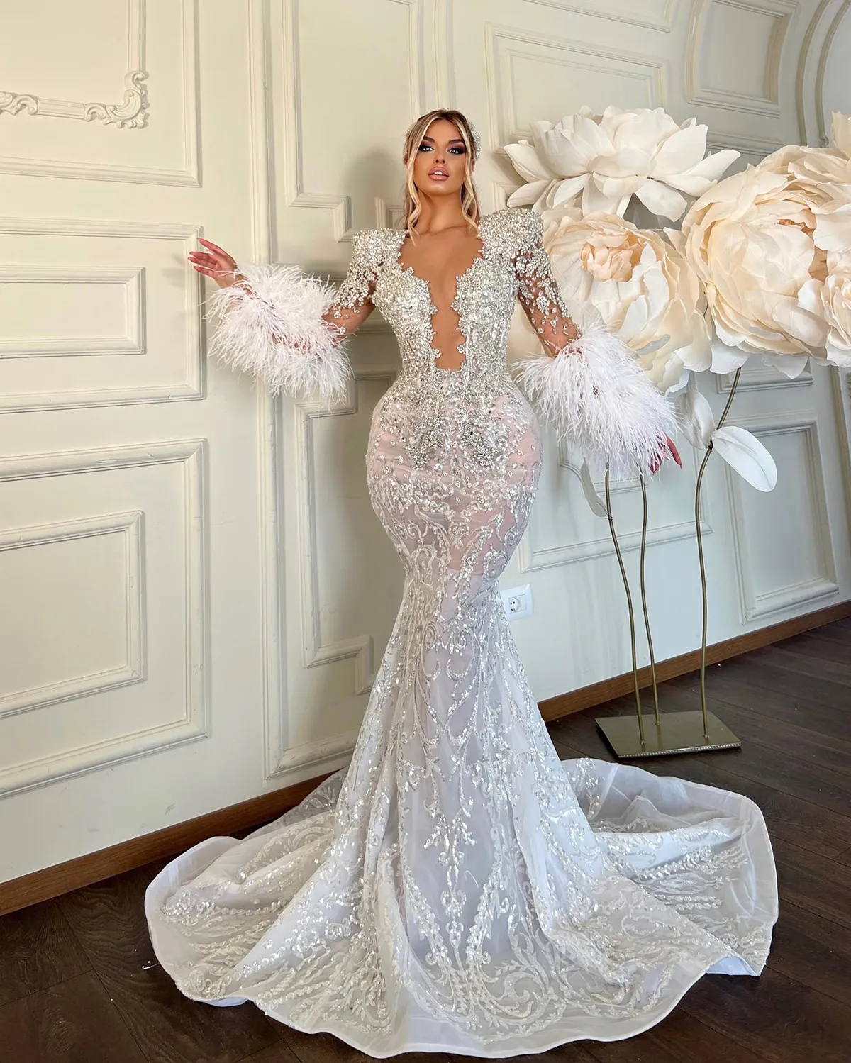 Sexy Feather Arabic Mermaid Plus Size Wedding Dresses Detachable Train Lace Bridal Dresses Beaded Crystal Wedding Gowns