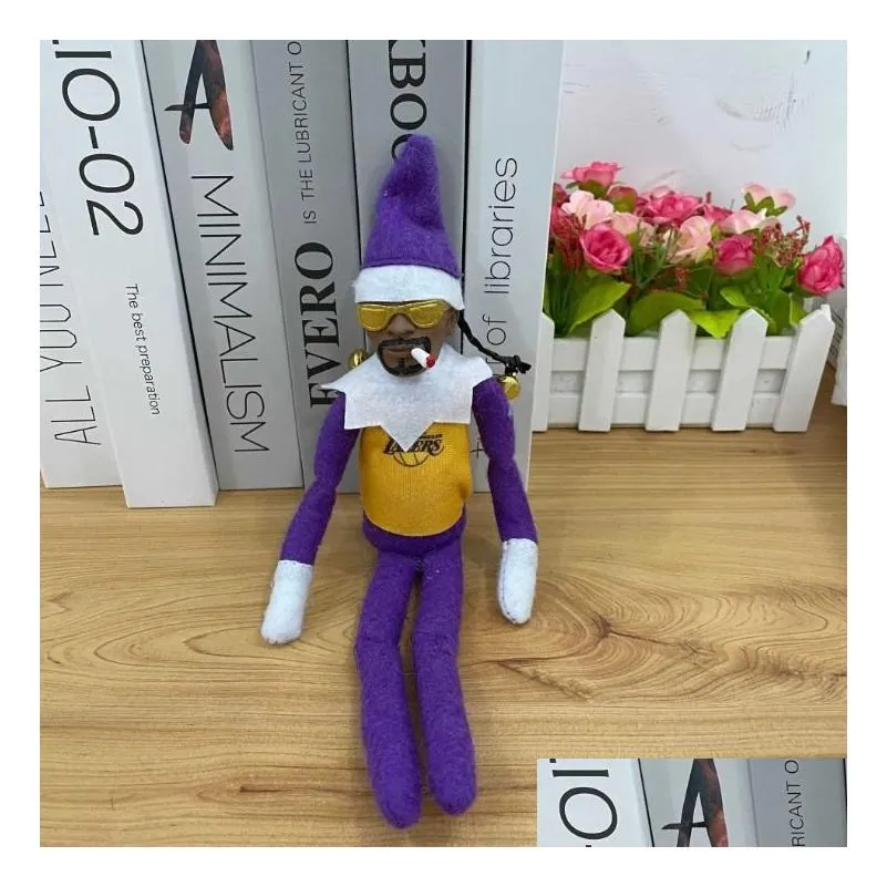 Kids Plush Toy Christmas Gift Snoop On A Stoop Hip Hop Lovers Cross Border Snooping Bent Over Christmas Elf Resin Decorative Doll