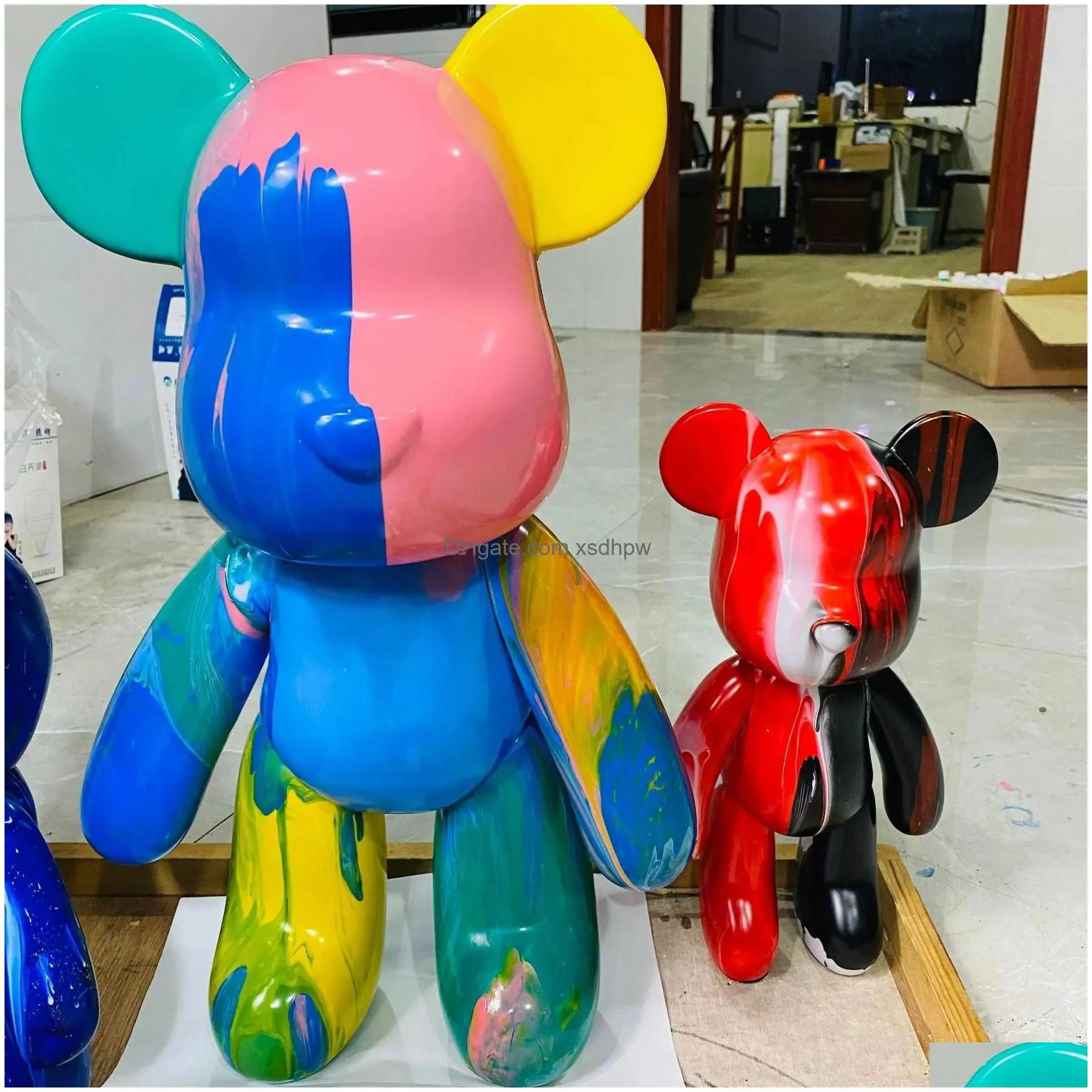 novelty games fluid bear set handmade diy graffiti bearbrick statue manual parent-child toys fluid painting violent bear sculpture home decor