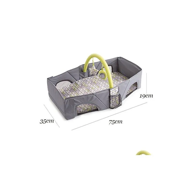 Infant Portable Travel Bed Baby Sleeping Bed Plush Baby Cribs Soft Sleeping Playmat Bed for baby`s comfort with a removable, washable