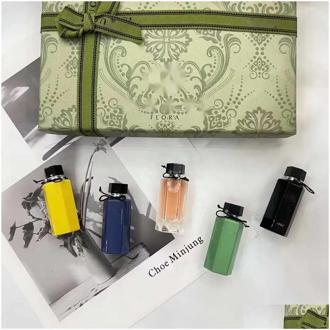 Perfume glass bottle water dance gift box five piece set with gift bag