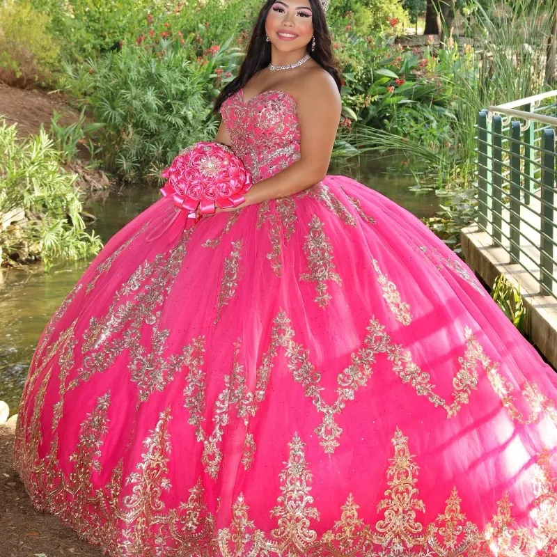 Rose Red Quinceanera Dresses Beaded Gold Appliques Lace Ball Gown Princess Off the Shoulder Sweet 16 Year Girl vestidos de 15 anos xv