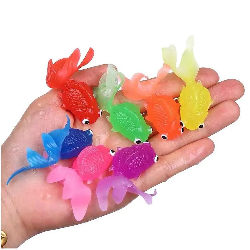 Bath Toys Childrens 10PcsSet Kawaii Simulation Rubber Goldfish Baby Water Play Games for Kids Toddlers Bathing Shower Gifts 230529