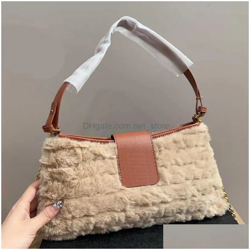Other Bags Eco-Friendly Plush Designer Bag Women Chian Underarm Luxurys Handbags Crossbody Handbag Large Capacity Winter Baguette Dr Dhdmf