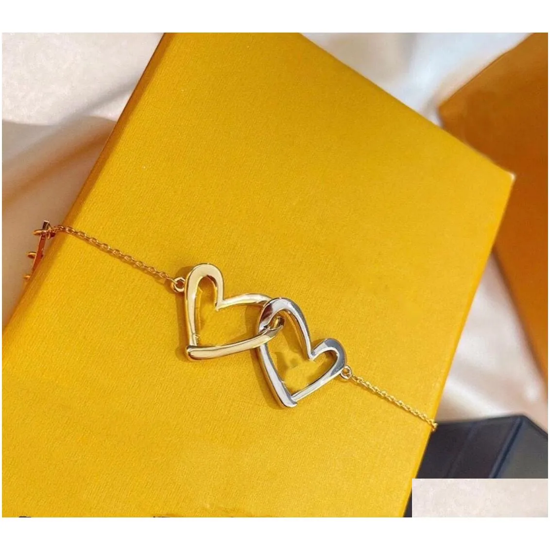 Fashion Luxury Necklace Designer Jewelry bracelet brand heart-shaped for womens brands necklace and bracelets Valentine`s day birthday