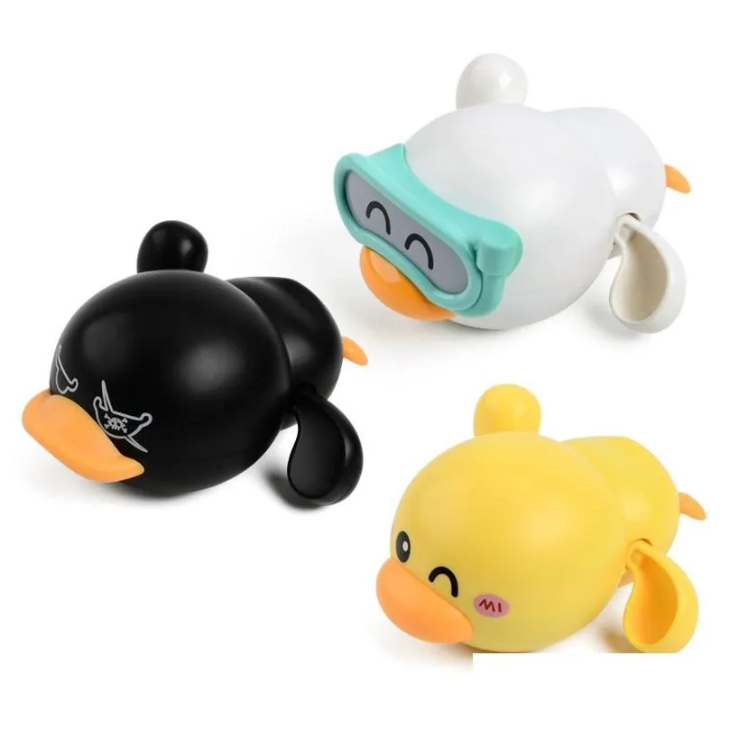 Cute Baby Clockwork Toy Little Yellow Duck Baby Bath Toys Children Boys Girls Playing In The Water Bathroom Set Combination 1107