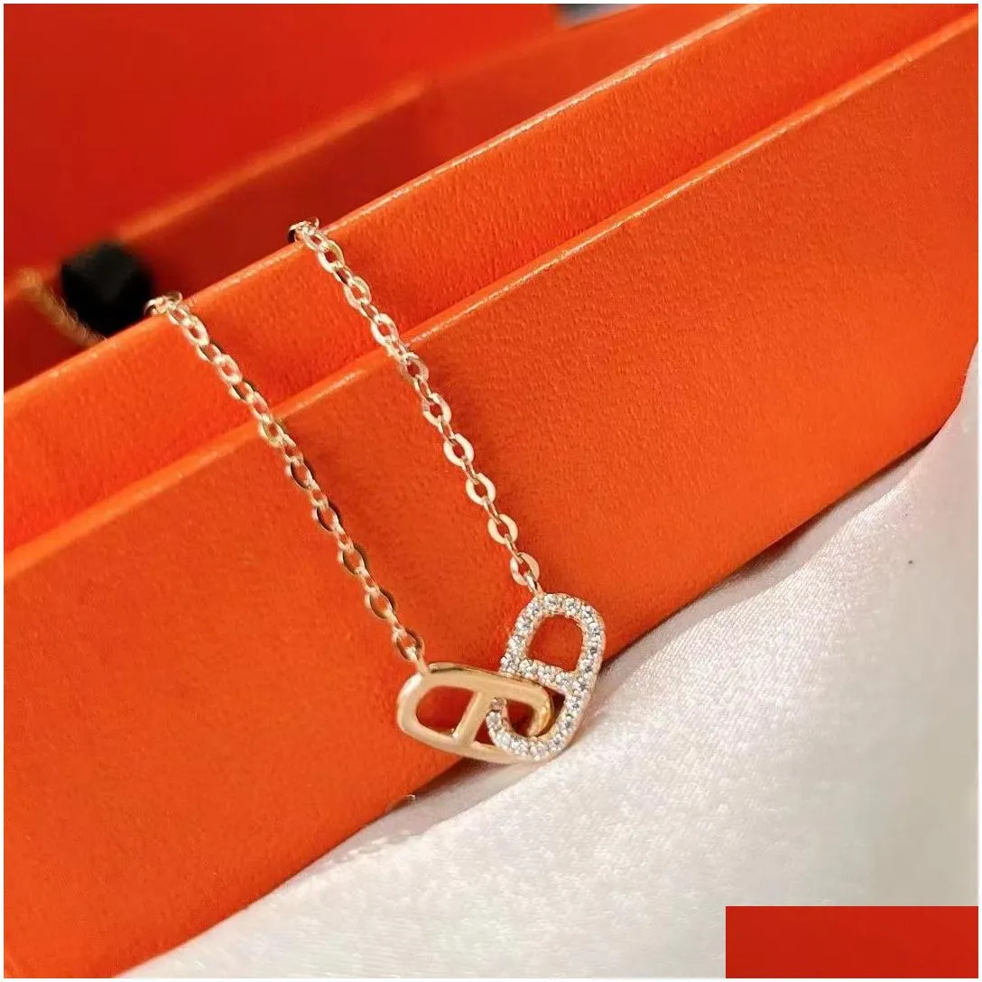 Brand Horseshoe Designer Pendant Necklaces for Women Gold Shining Bling Crystal Diamond Link Chain Choker Letters Necklace Jewelry