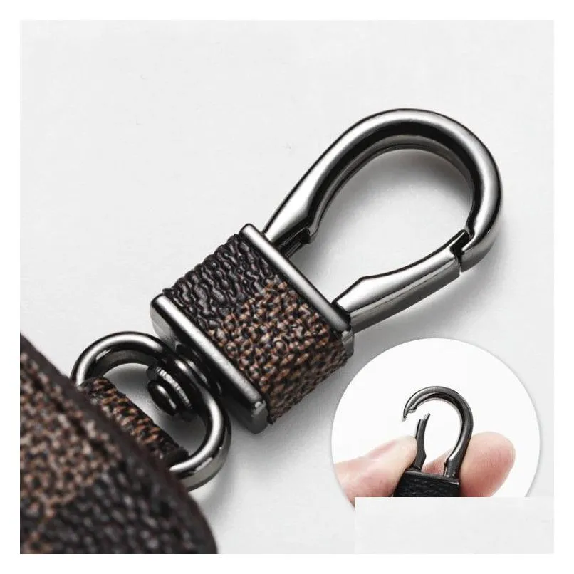 Bag Keychains Car Keys Holder Key Rings Black Plaid Brown Flower PU Leather Pendant Keyrings Charms for Men Women Gifts Fashion Designer Pouches Jewelry