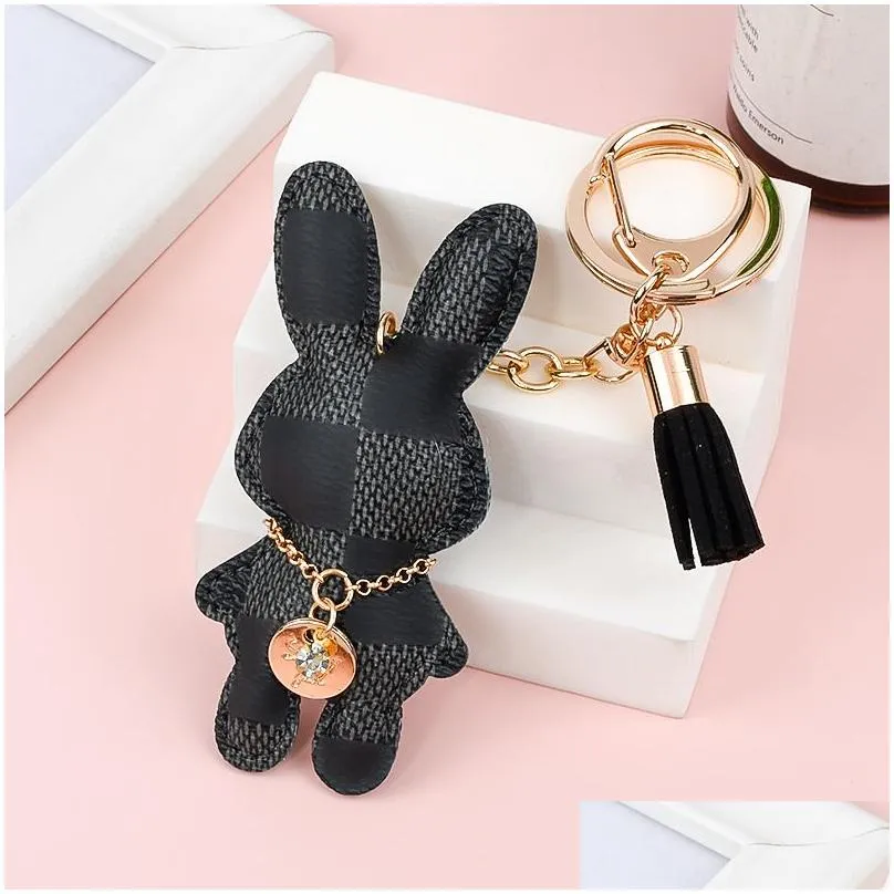 Rabbit Bunny Keychains Rings Women Cute Brown Flower Plaid PU Leather Car Keyrings Holder Fashion Design Bag Key Chains Jewelry Accessories Animal Pendants