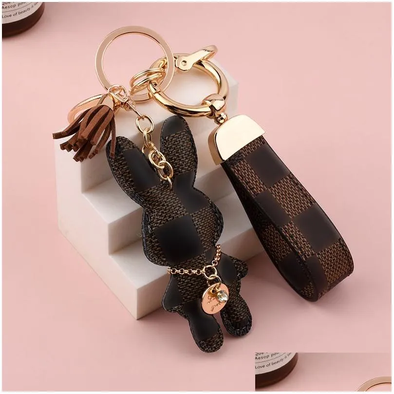 Bunny Design Key Chains Ring Pompom Ball Rabbit Bag Pendant Charm Keyring Buckle Gift Jewelry Accessories PU Leather Brown Flower Animal Lanyard Car Keychain