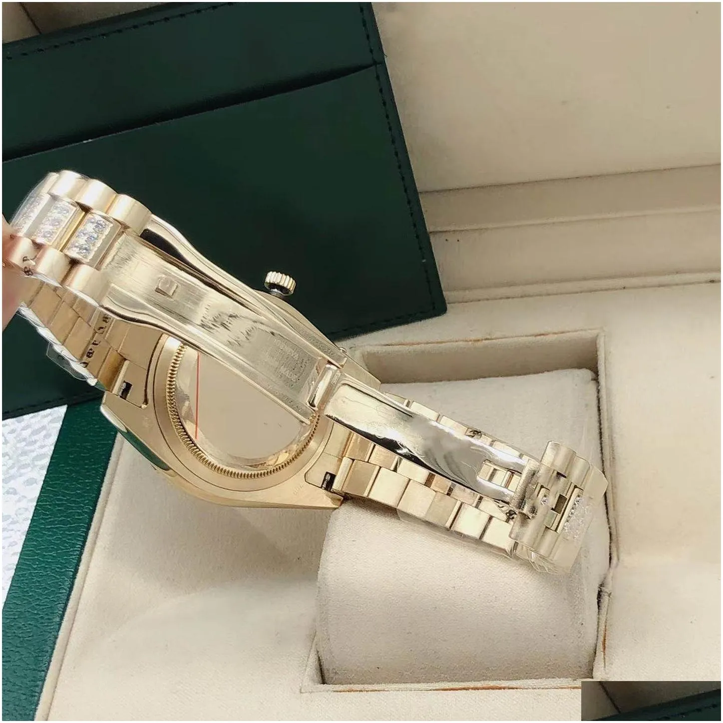 Luxury designer classic fashion automatic mechanical watch size 41mm ring sapphire glass waterproof function