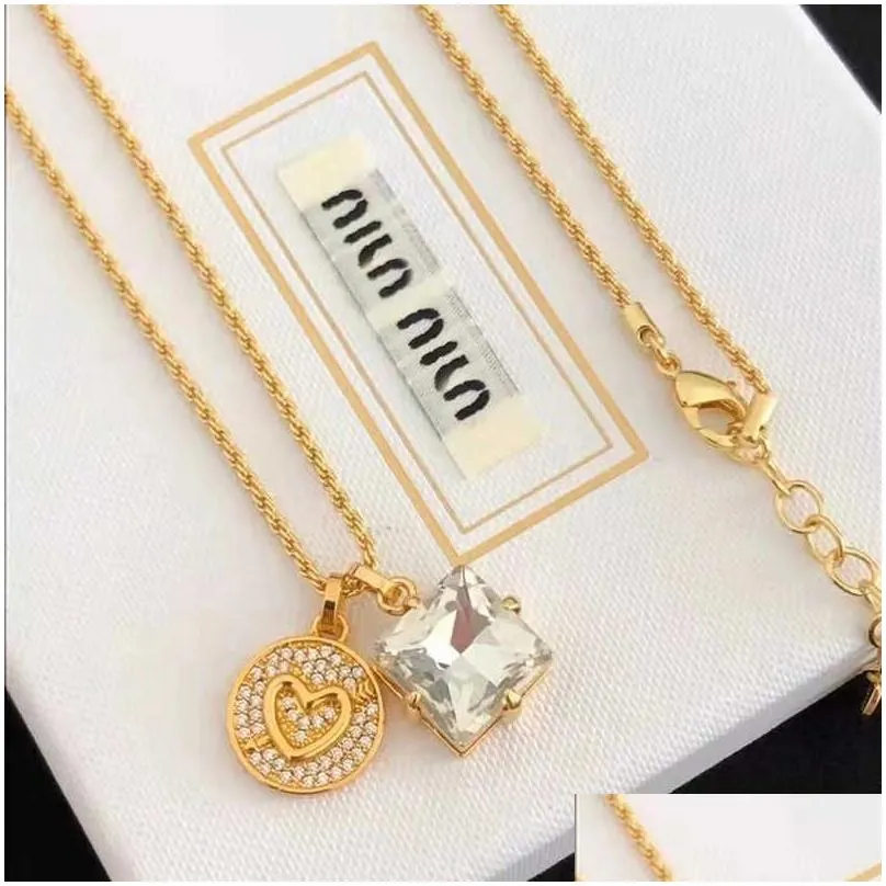Miao Family`s New Necklace Super Fairy Asymmetric Gold Finish Crystal Love Diamond Inlaid Pendant Clavicle Chain is Perfect in Autumn
