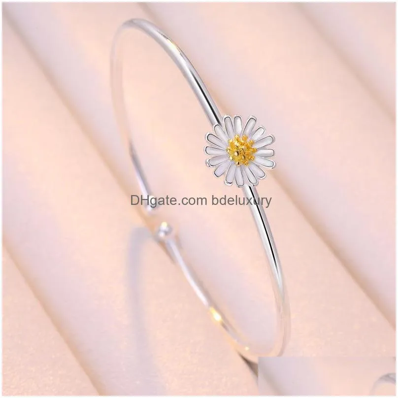 Bangle Lightweight Little Daisy Bracelet Chrysanthemum Fashion Fashionable Hand Accessories Bangle Drop Delivery Jewelry Bracelets Dhjgi