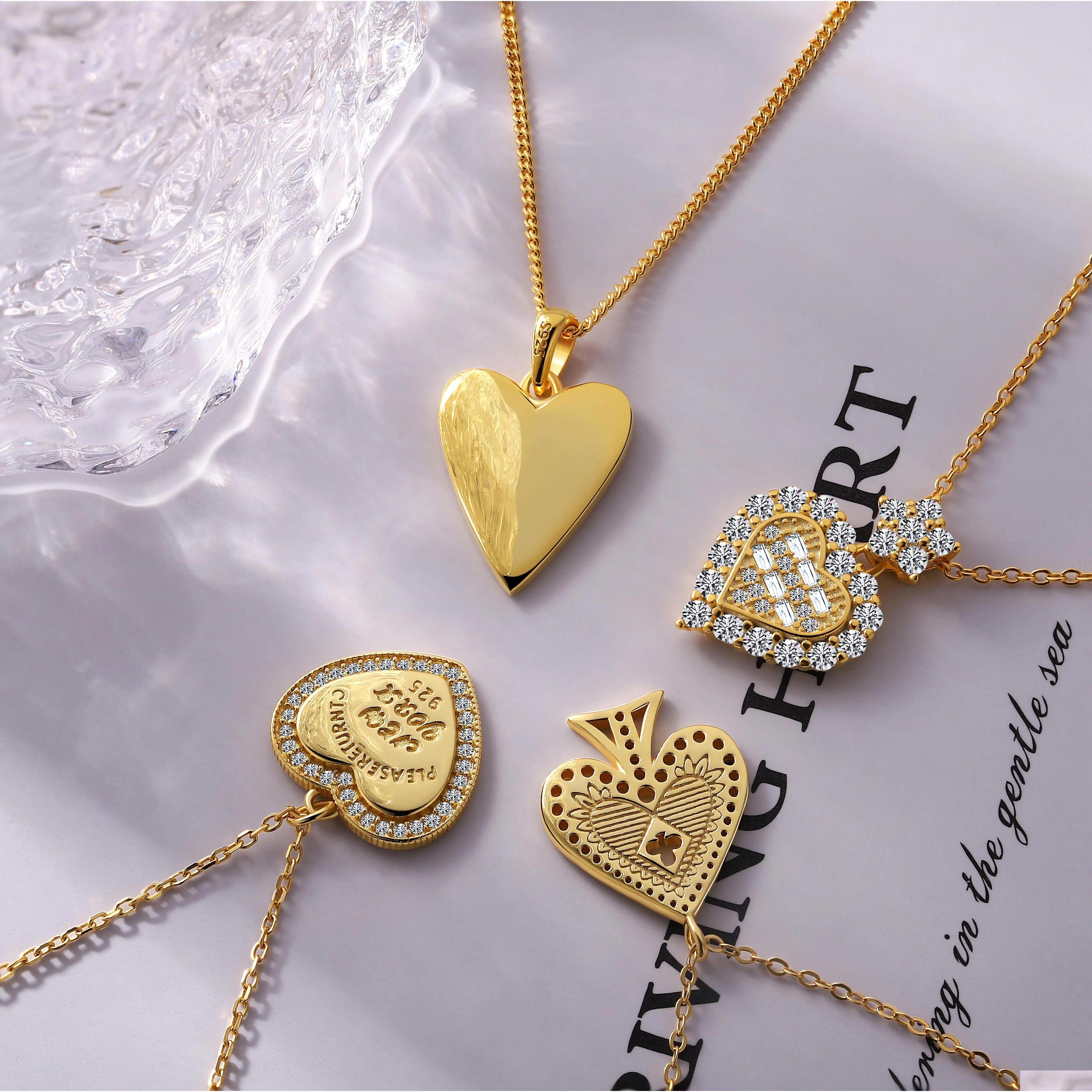Pendant Necklaces 925 Sier Original Designer Gold Necklace Classics Pendants Love Heart Style Luxury Necklaces Fashion Design For Man Dh3Rp