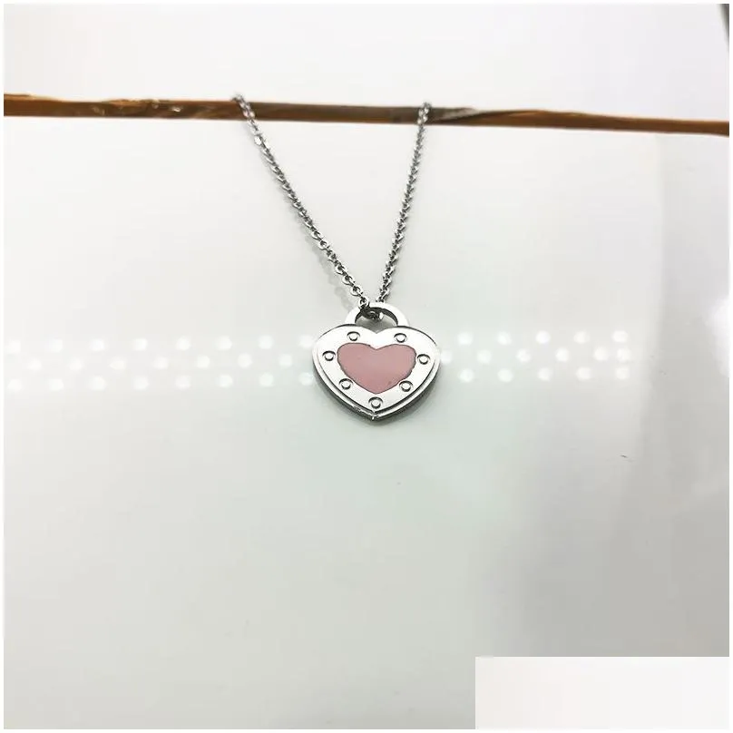 Pendant Necklaces Heart Necklace Womens Stainless Steel 19Mm Love Pendant Blue Pink Green Red Couple Jewelry Neck Valentine Day Gift G Dhqba