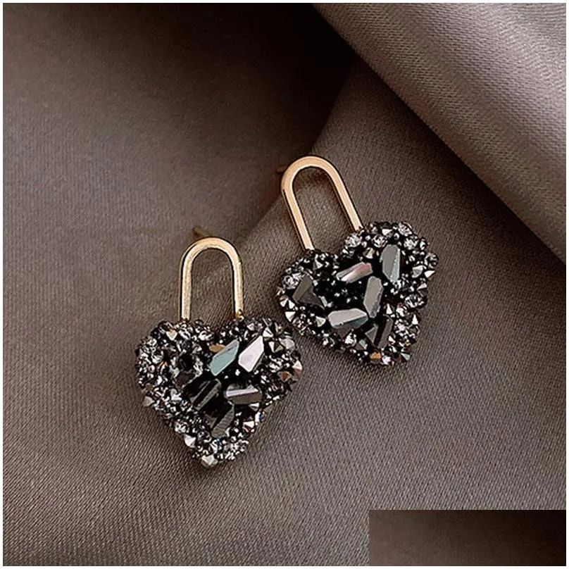 Stud New Arrival Trendy Black Crystal Love Heart Stud Earrings For Women Sweet Delicate Jewelry Fashion Party Oorbellen Factory Price Dhcjh