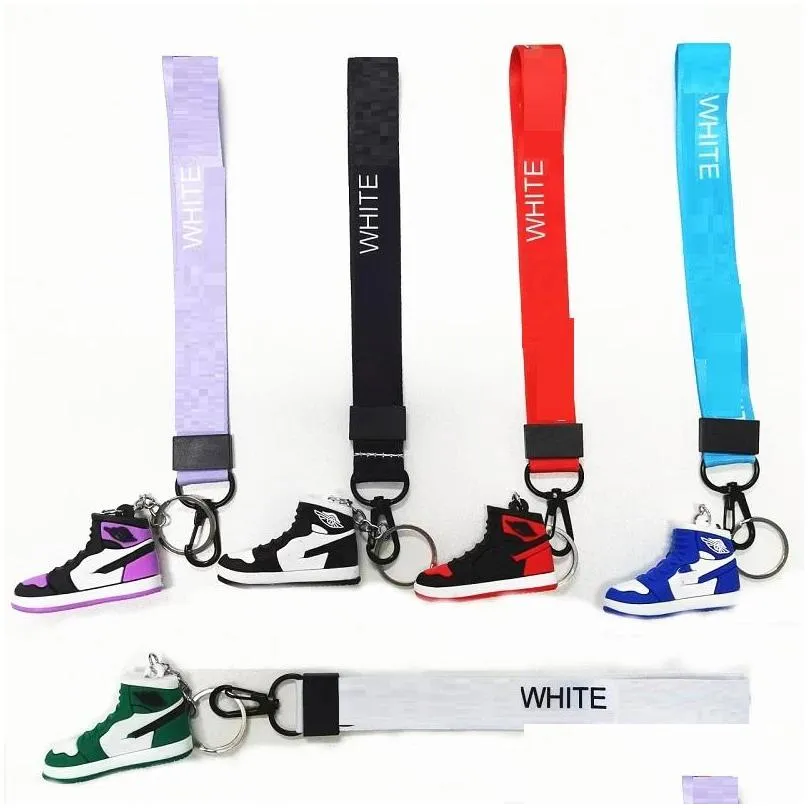 Keychains & Lanyards 2Pcs/Sets Designer Sile 3D Sneaker White Keychain Men Women High Quality Key Ring Fashion Shoes Keychains Bag Car Dhcby