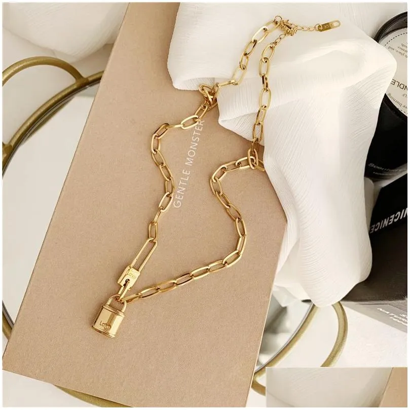 Pendant Necklaces European And American Fashion Necklaces For Women Street Retro Hip Hop High Sense Locket Pendant Necklace Gold Cold Dhhih