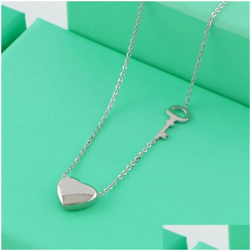 Pendant Necklaces Designer Jewelry Three Nsional Heart Pendant Charm Necklace Gold Love Necklaces Women Rings Bracelet Bangles Luxury Dhfzu