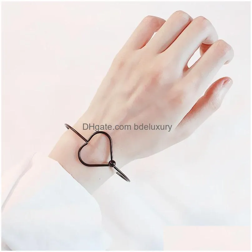 Bangle Simple Bangle Temperament Metal Small  Wild Accessories Geometric Personality Peach Heart Open Bracelet Drop Delivery Jewe Dhdtb