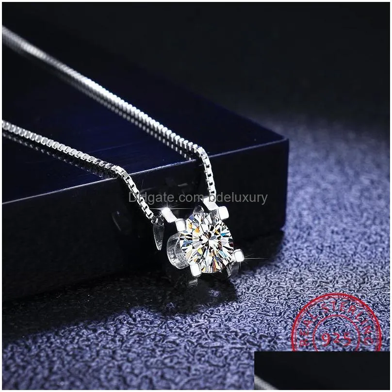 Pendant Necklaces Pendant Necklaces Sier 0.5Ct/1Ct/2Ct F Color Moissanite Vvs Engagement Elegant Wedding Necklace For Women Anniversar Dhpxi