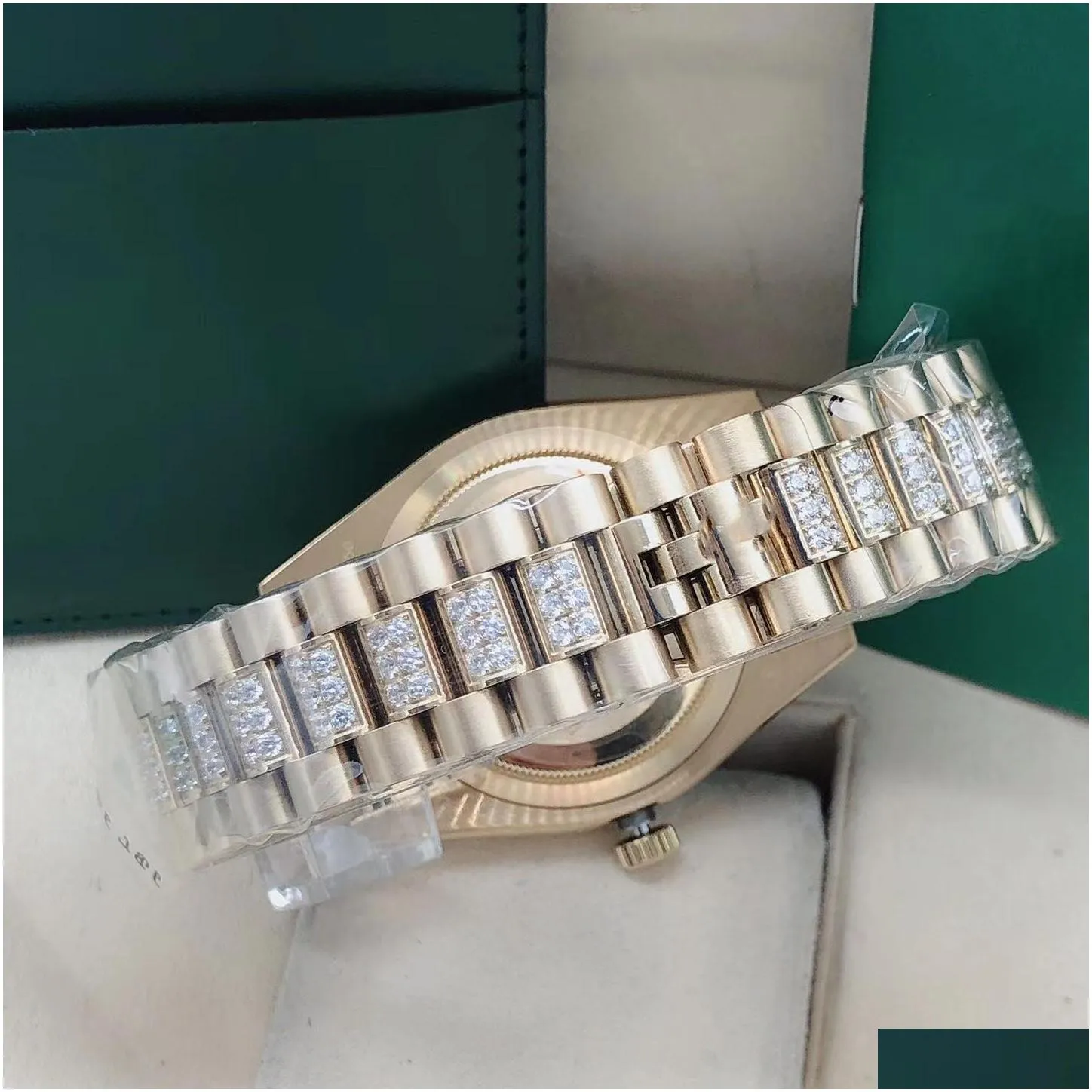 Luxury designer classic fashion automatic mechanical watch size 41mm ring sapphire glass waterproof function