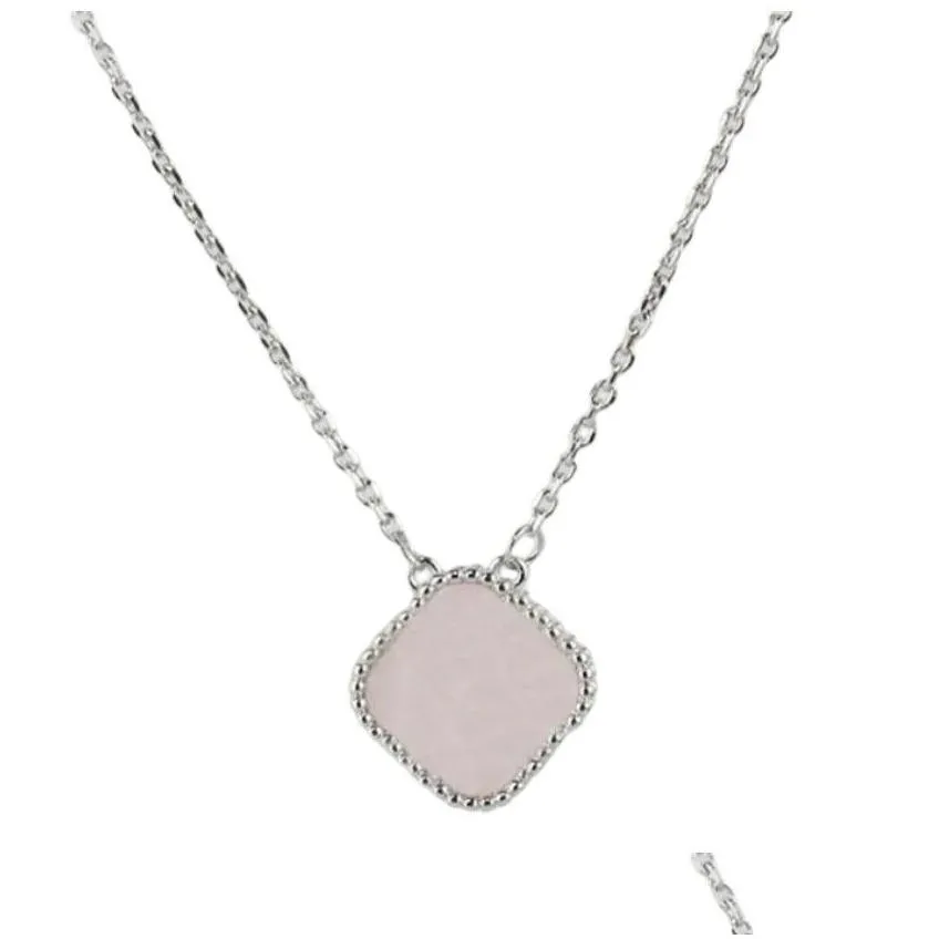 4/Four Leaf Clover Necklaces Designer jewelry Pendants Mother-of-Pearl Stainless Steel Plated 18K for Women&Girls Valentine`s Mother`s Day Engagement
