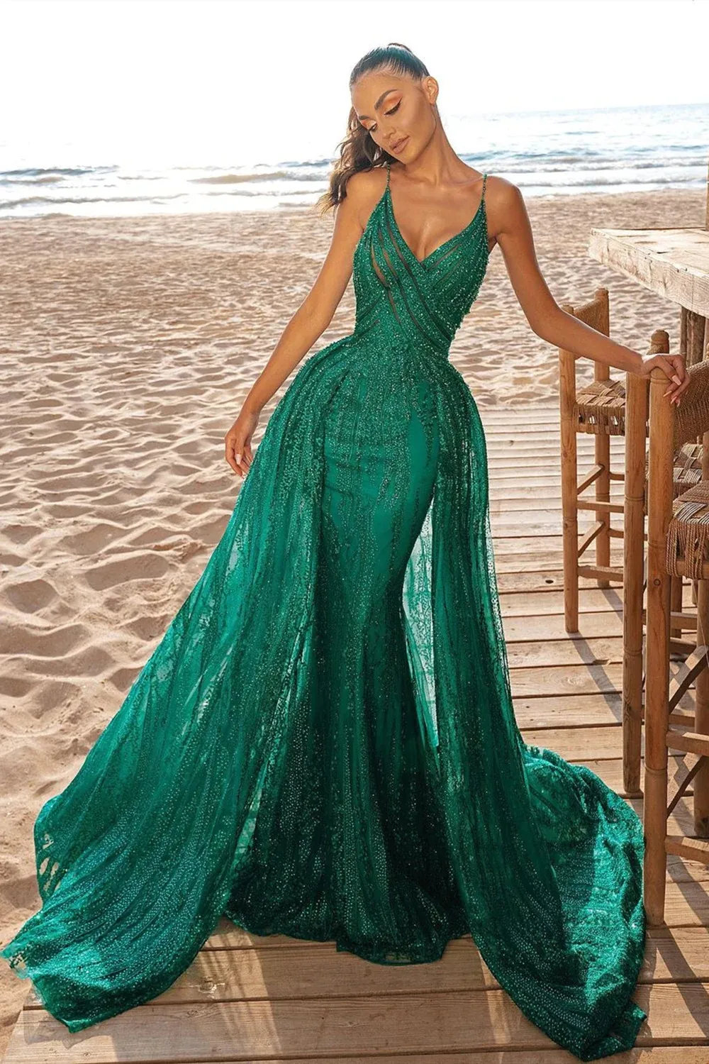 Elegant Jade Green Mermaid Prom Dresses With Beading Appliques Sleeveless Tulle Satin Evening Gowns Overskirt Sexy Spaghetti Straps