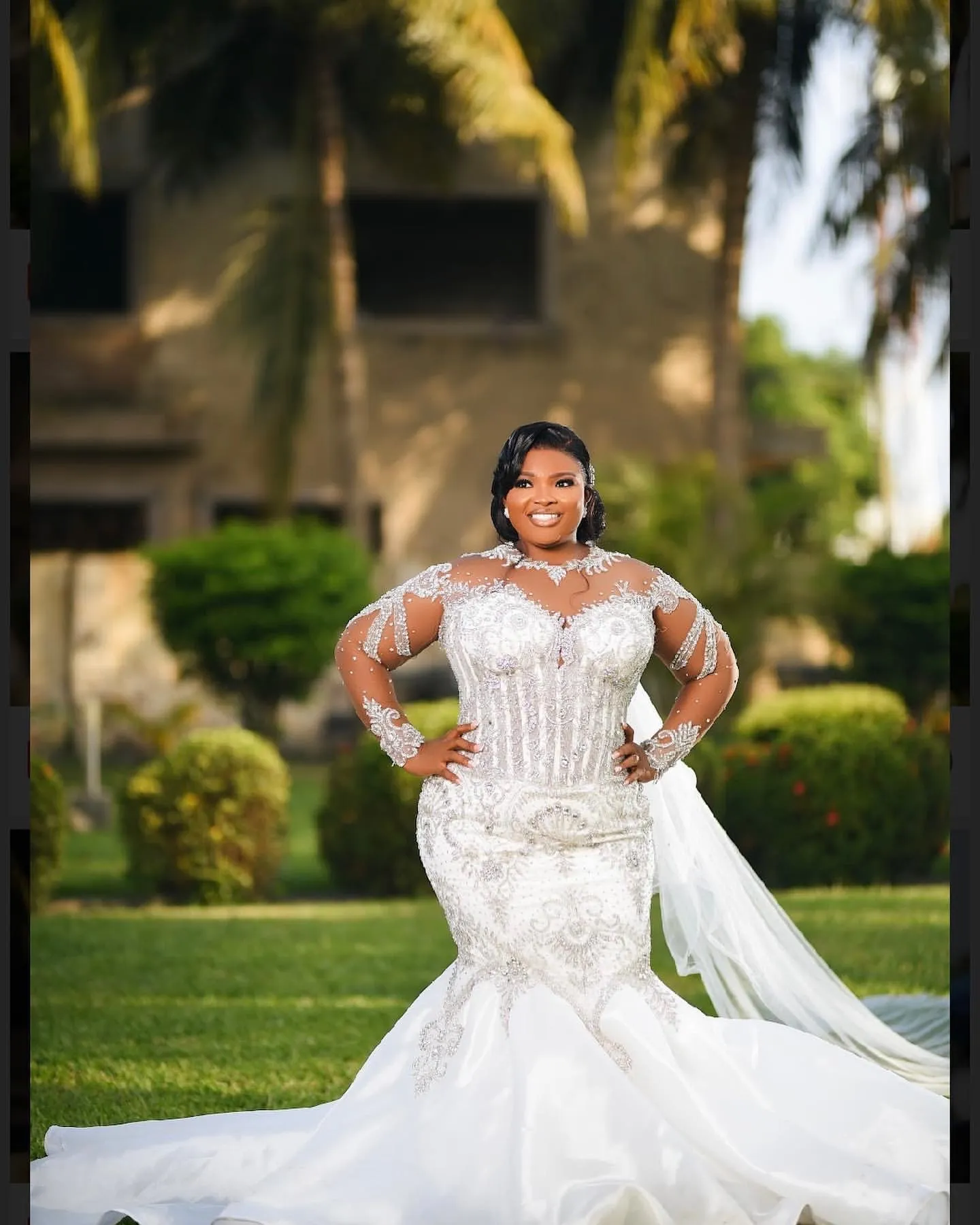 2024 Arabic Aso Ebi Plus Size White Mermaid Wedding Dress Beaded Crystals Sequined Lace Bridal Gowns Dresses ZJ440