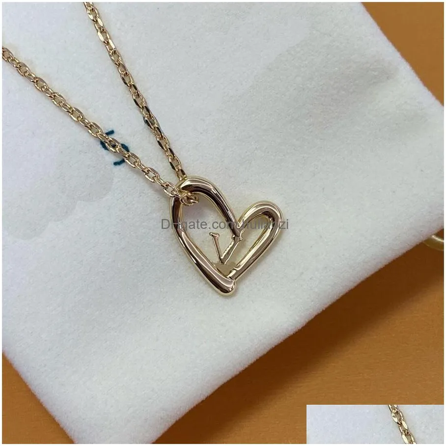 womens mens designer love pendant necklace luxury designer women jeweley bracelet women l letter with love gold chain