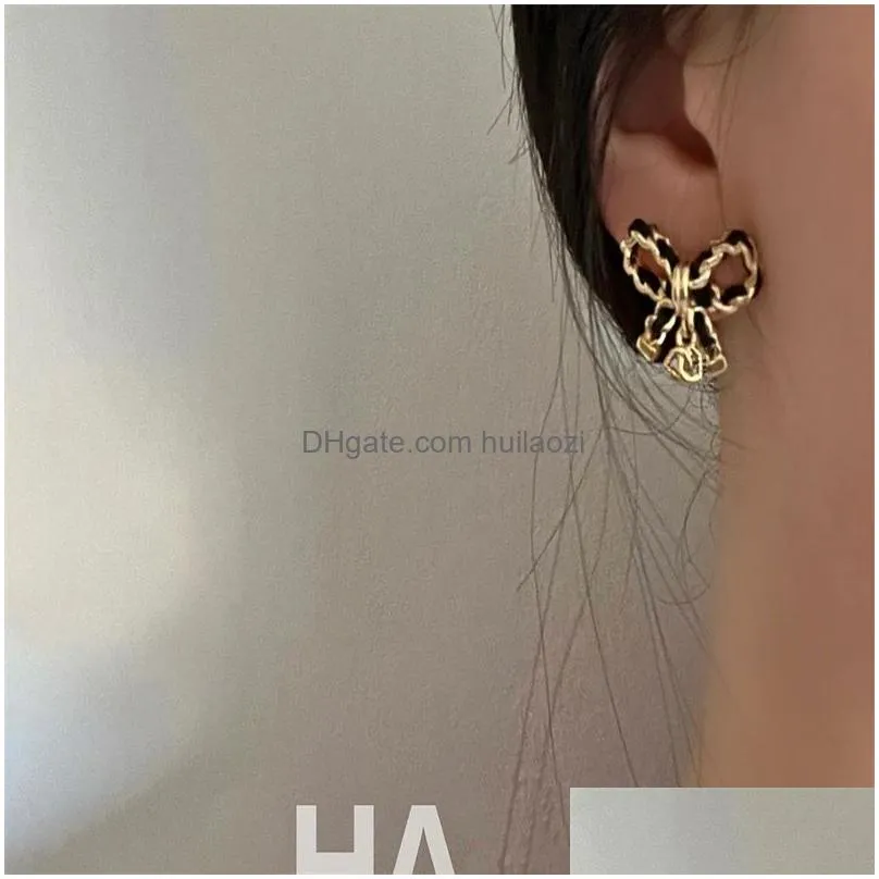 luxury designer earrings for women mens premium simple and elegant high-end jewelry men fashion stud for party wedding brand ear ring