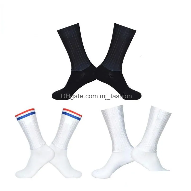 Sports Socks Sports Socks Anti Slip Sile Summer Aero Whiteline Cycling Men Bicycle Sport Running Bike Calcetines Ciclismo Drop Deliver Dhw7D