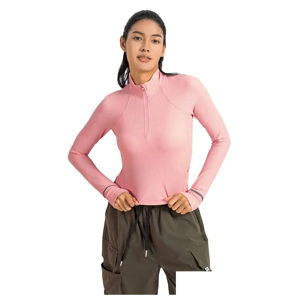 L-w028 Ribbed Long Sleeve Shirts Half Zip Sweatshirts Lightweight Warmth Cropped Coat Waist Length Slim Fit Yoga Tops with Thumbhole and Wrist Reflective