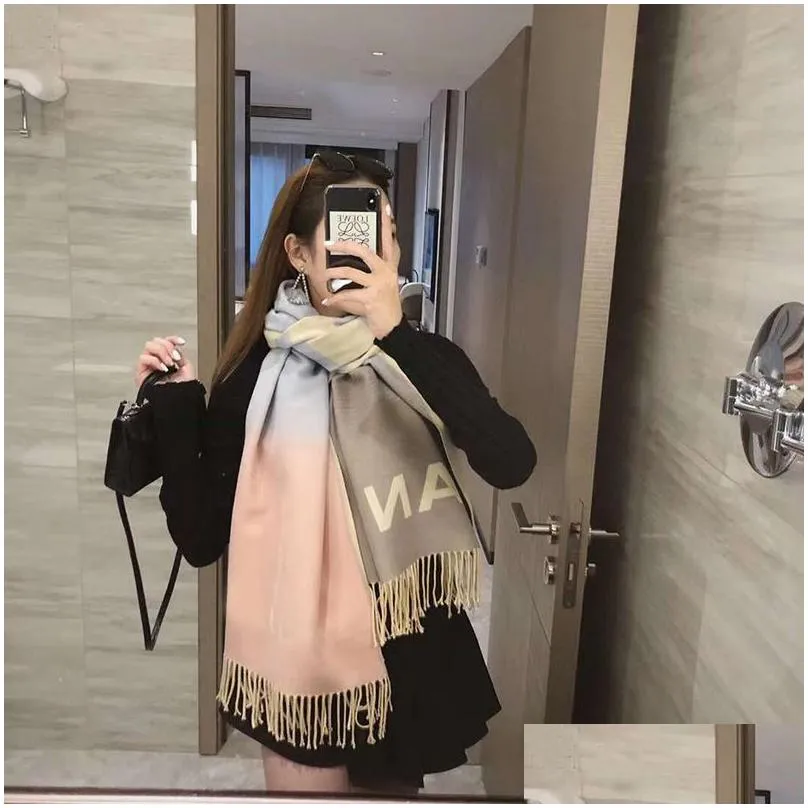 Designer winter Poncho Shawl Cashmere C Scarf for Women Fashion Pashmina Wraps Thick Warm Female Blanket gift