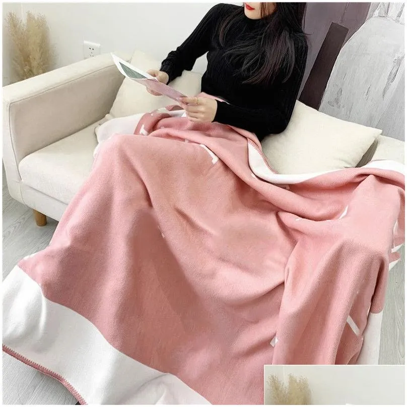 6 Colors Unisex Brand Blankets Vintage Letter Print Men Women Blanket Birthday Gift for Couple Soft Touch Wool Carpet PW8B