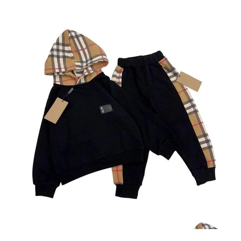 childrens autumn and winter long sleeves and pants classic plaid letters casual high-quality brand childrens two-piece set size 90-150cm