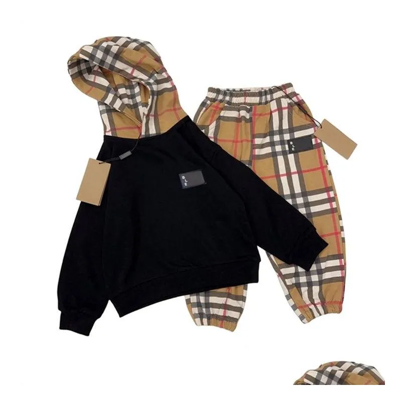 childrens autumn and winter long sleeves and pants classic plaid letters casual high-quality brand childrens two-piece set size 90-150cm