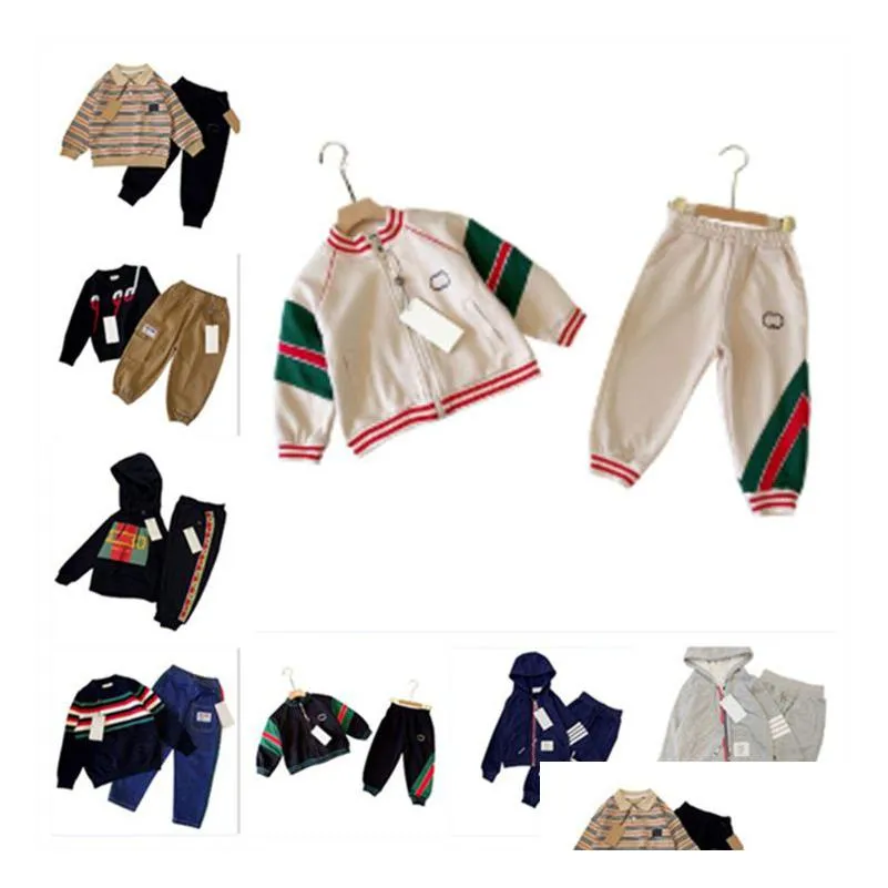 spring and autumn classic childrens sweater sweater sweater sweatpants casual fashion foreign trade childrens two-piece set size 90-150cm