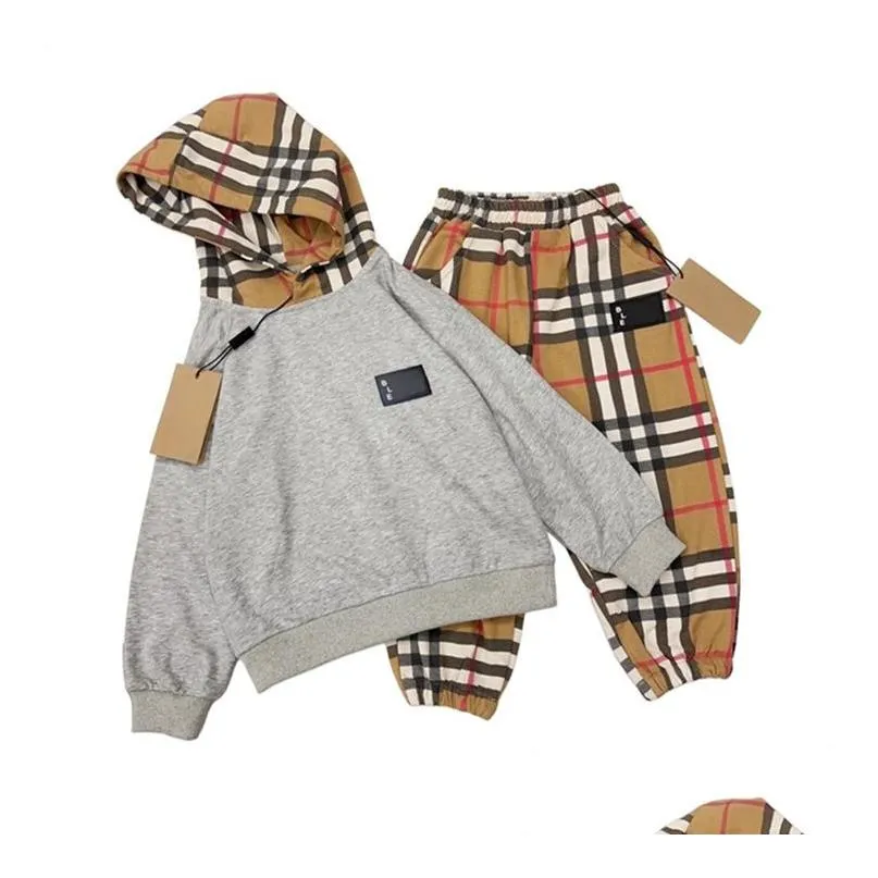 childrens autumn and winter long sleeves and pants classic plaid letters casual high-quality brand childrens two-piece set size 90-150cm