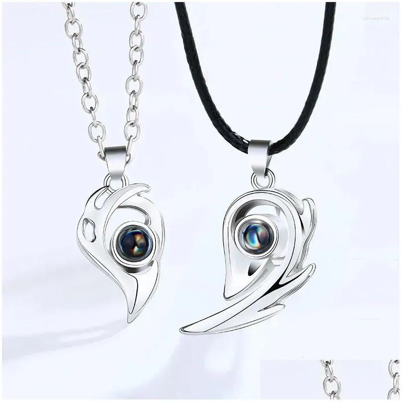 Pendant Necklaces 2PCS Stainless Steel 100 Languages I Love You Projection Magnetic Couple Necklace Heart Shape Jewelry Lover Gifts