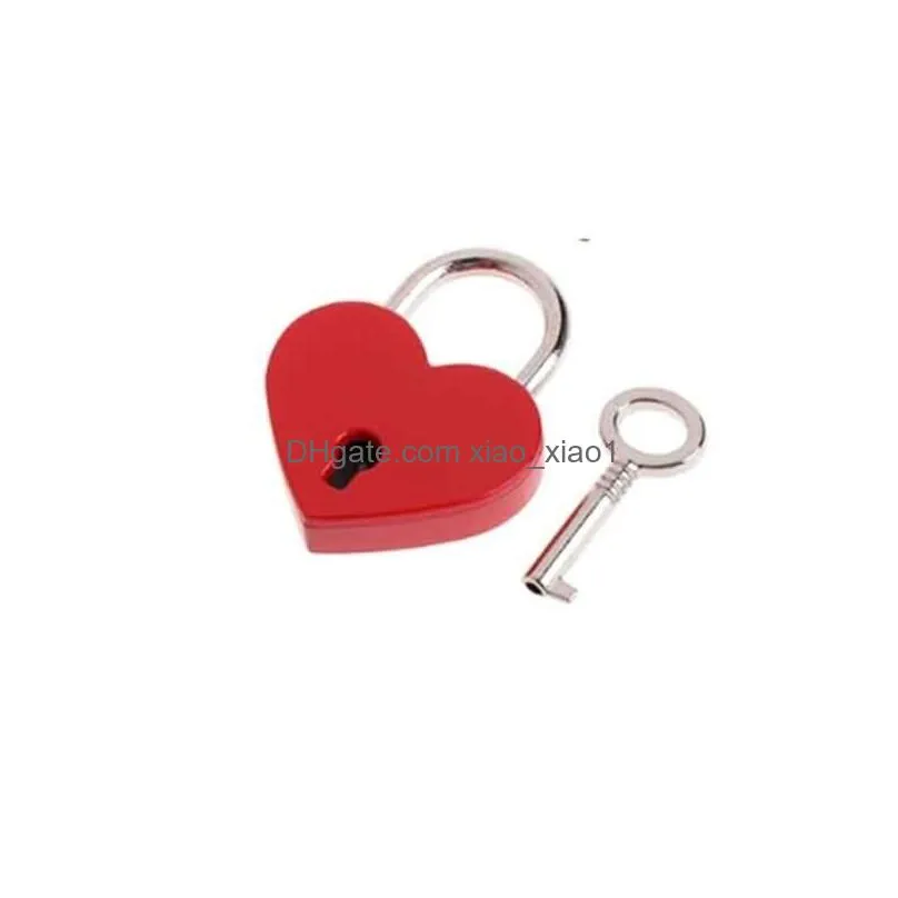 heart shape vintage metal mini padlock small bag suitcase luggage box diary book key lock with key 1107