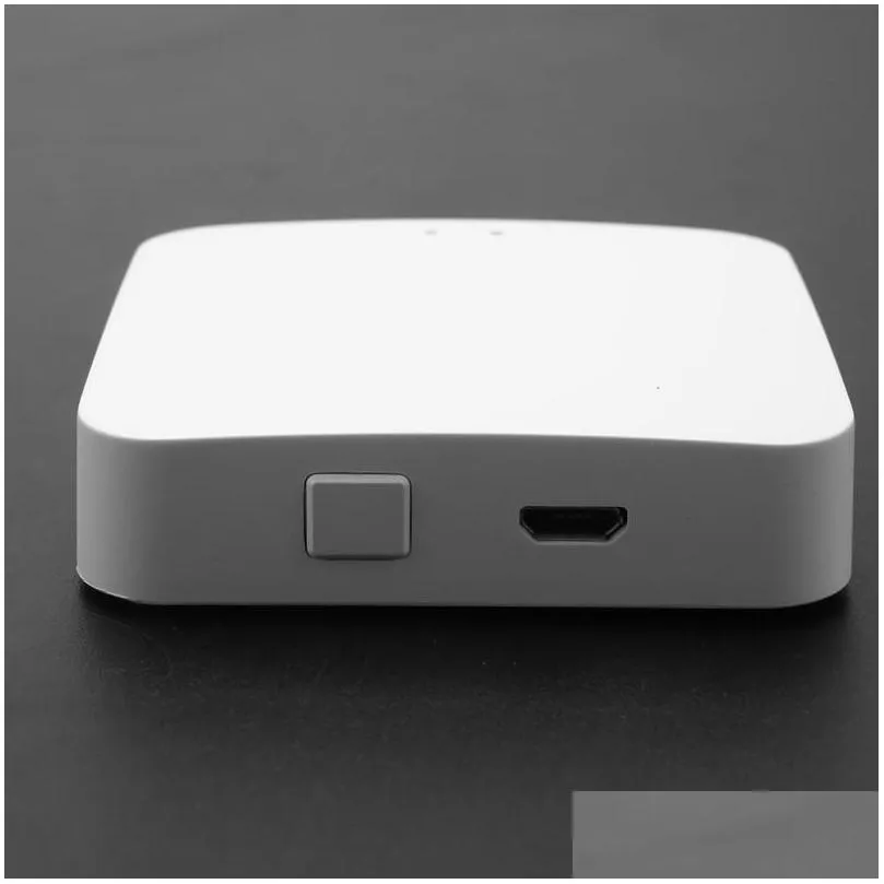 Modems Tuya ZigBee Smart Gateway Hub Smart Home Bridge Tuya Smart Life APP Wireless Remote Controller for All Tuya ZigBee 3.0 Smart