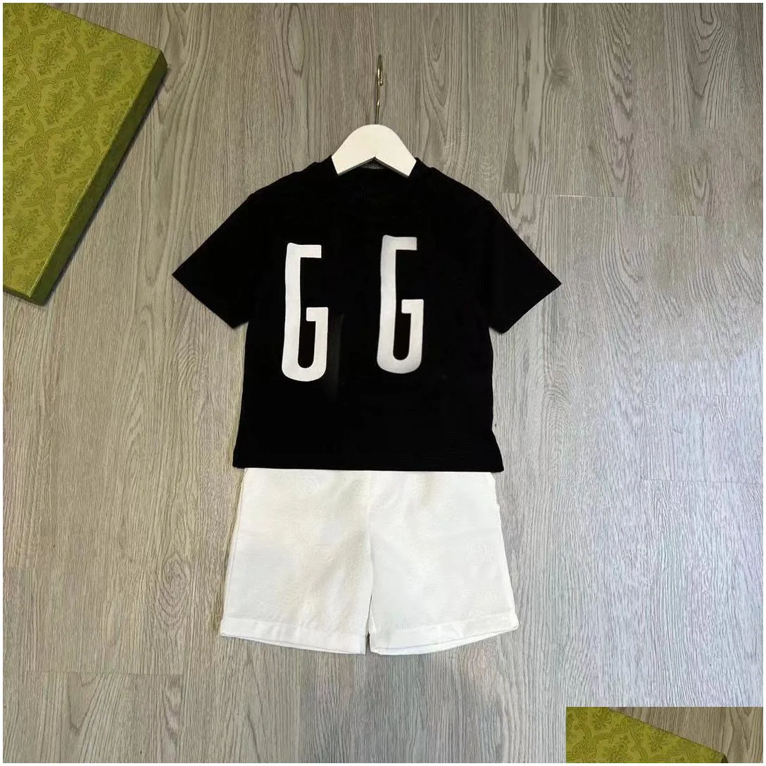 Childrens Set Suit T-shirt Boys Girls Sets Kids Short Sleeve Top Child Designer Clother With letter Black Size 90-160