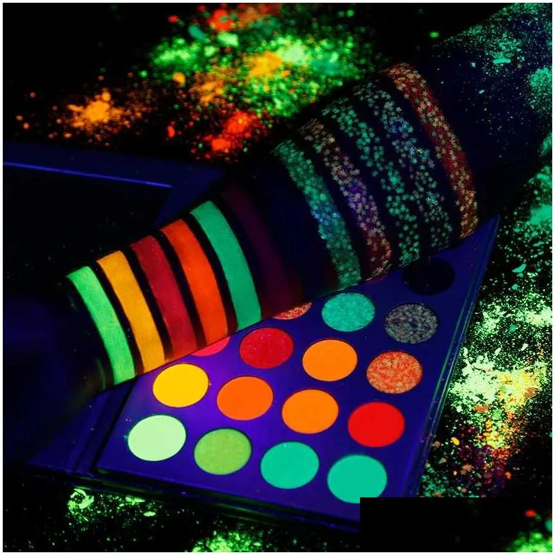 Eye Shadow 24 Colors Eyeshadow Palette Matte Sequins Glow Bright Eye Shadow Pigment Fluorescent Makeup Cosmetics Drop Delivery Health Dhx3M